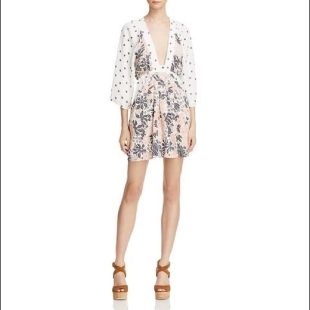 ⭐️Free People Talulla floral plunge neck tunic